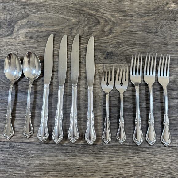 Wm. A. Rogers Oneida Premier Stainless Sutton Place 11 PCs Set Fork Spoon - Picture 1 of 9
